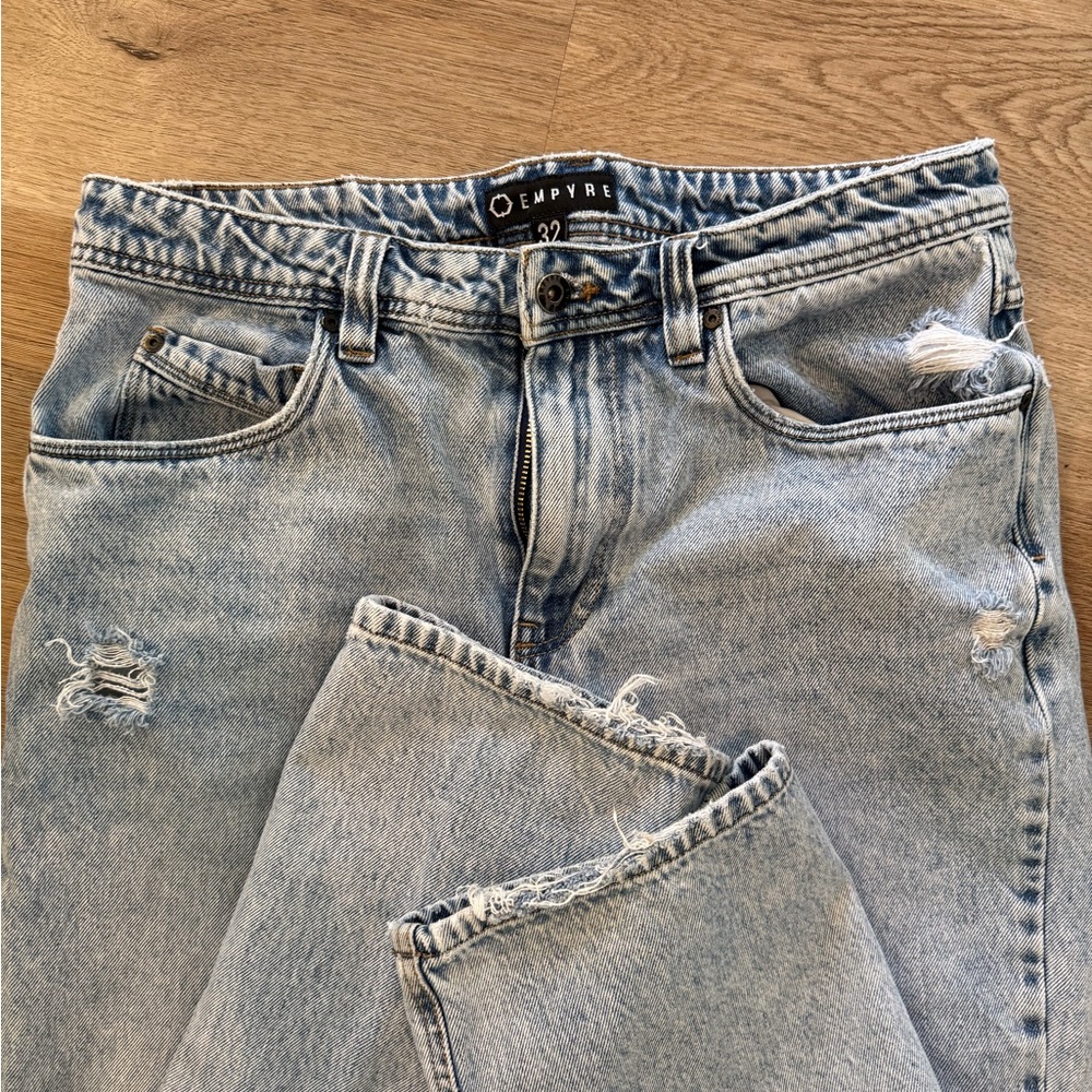 Empyre Jeans Sz 32 UGC